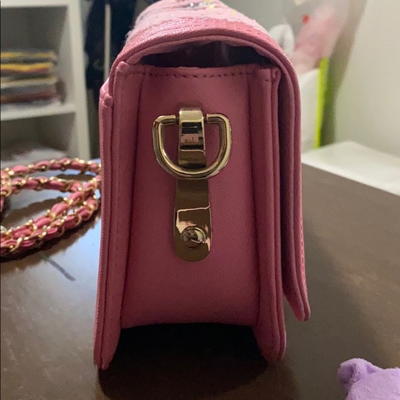 Samantha Vega sling bag - Picture 5 of 7